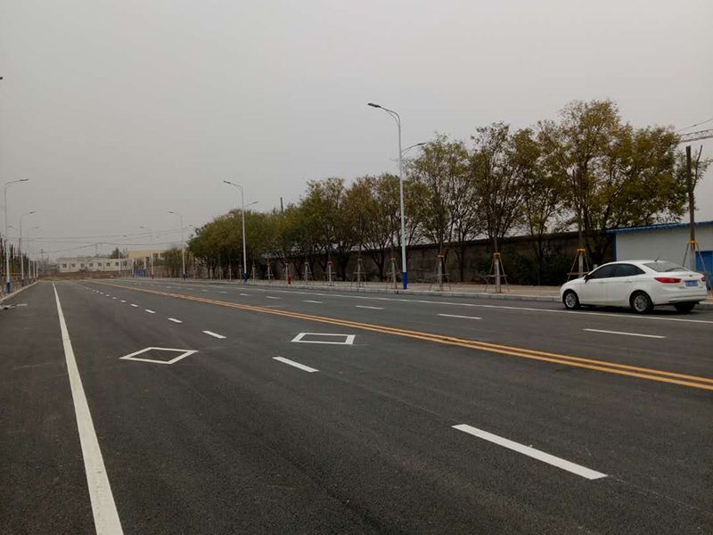 宋元瓷規(guī)劃二路道路、綠化及配套設(shè)施實(shí)景圖